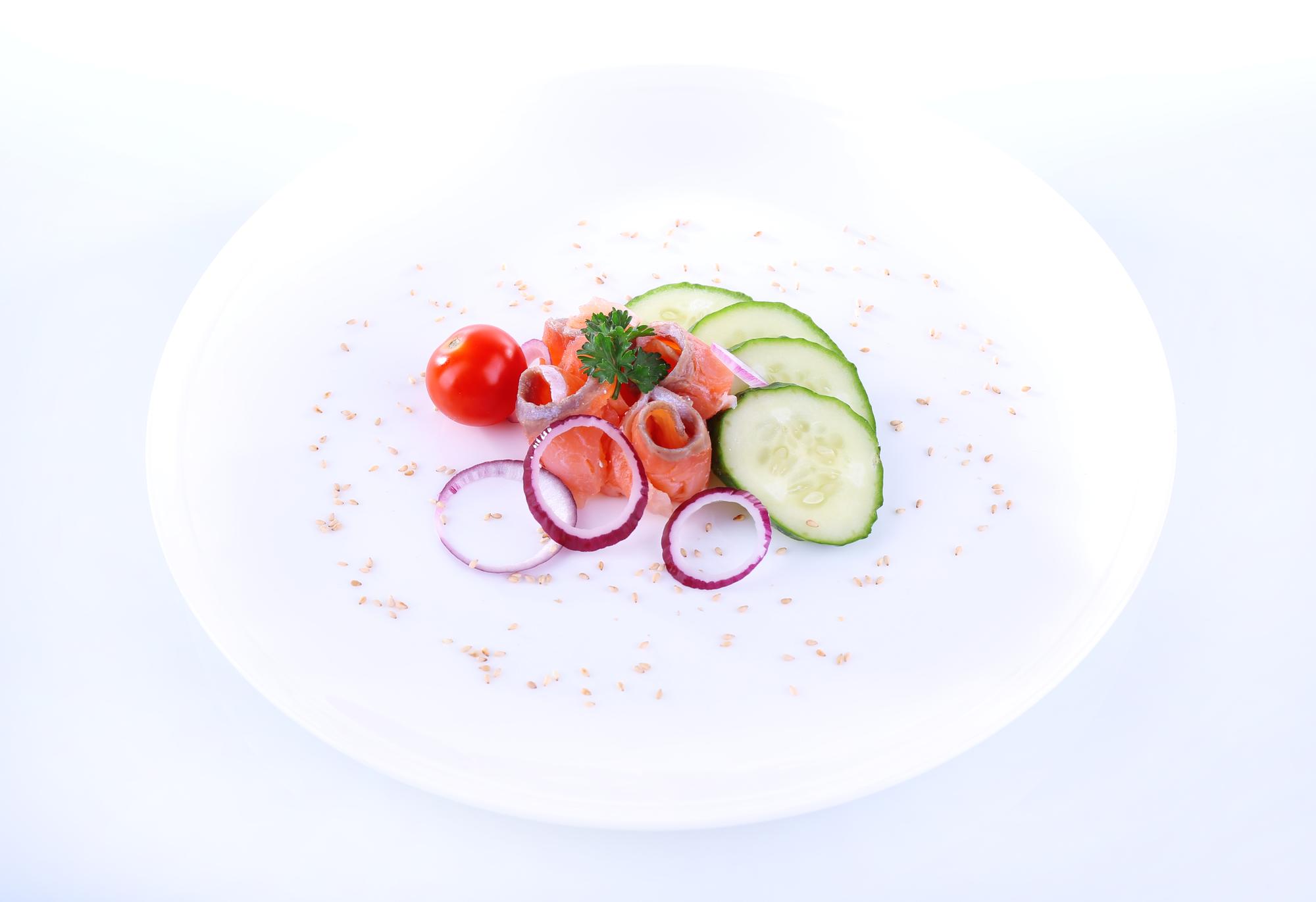 Large plated dish with precision lighting